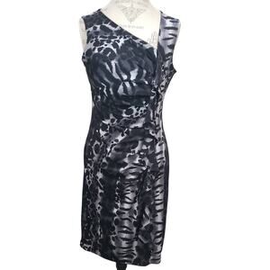 En Focus Studio Black & Gray Animal Print Sleeveless Stretch Dress V Neckline